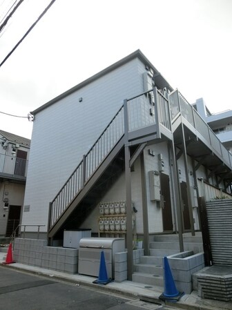 プチ・ハウス2の物件外観写真